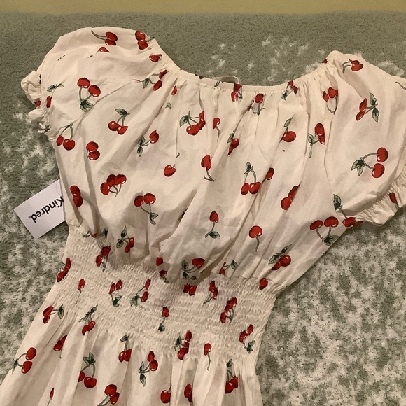 Charming Cherry Print Cotton Dress NWT Size Small - Picture 13 of 16